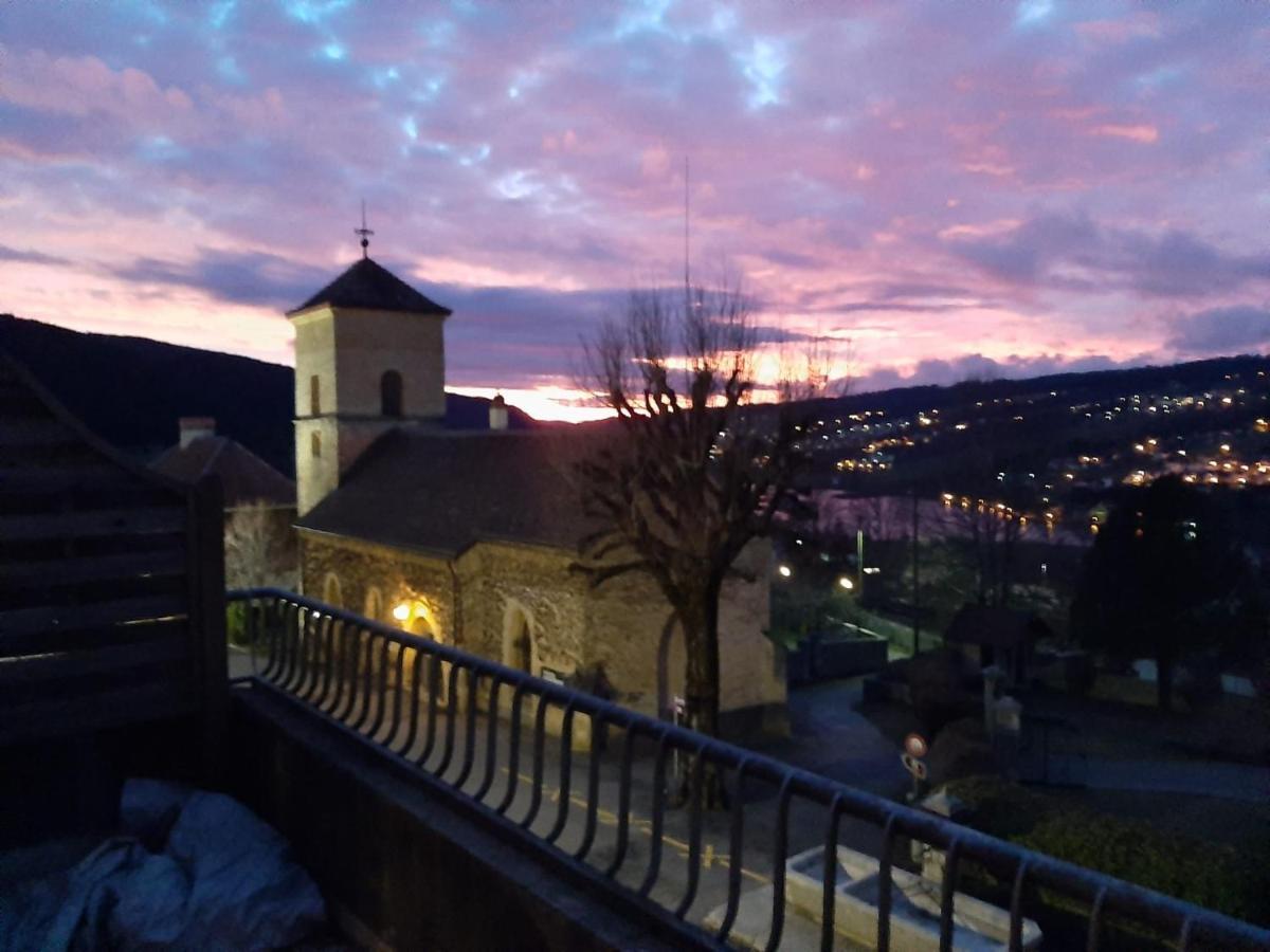 Chambres D'Hotes Le Passiflore Les Brenets Exterior foto