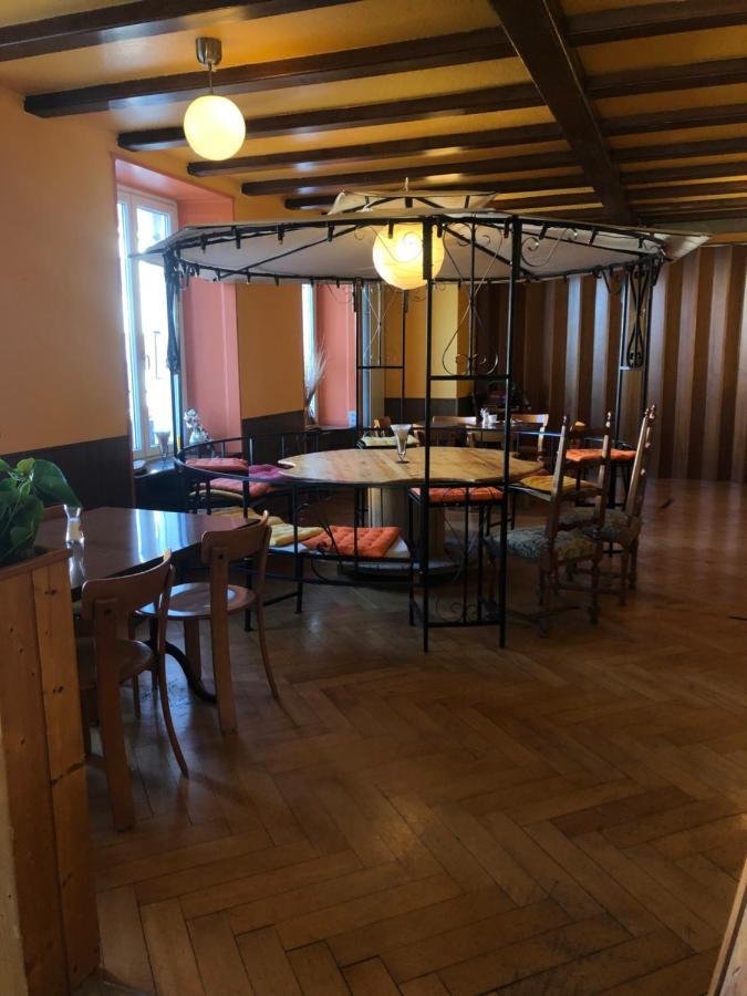 Chambres D'Hotes Le Passiflore Les Brenets Exterior foto